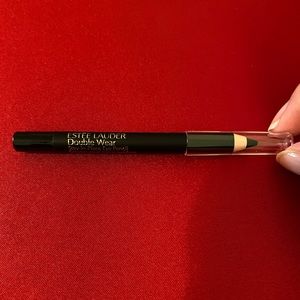 Este Lauder Double Wear eyeliner in Onyx